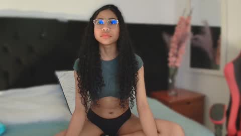 Ema Fox online show from 03-18-26, 06:16