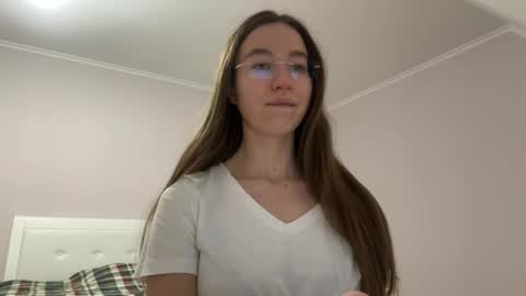 Alina online show from 04-15-26, 07:58