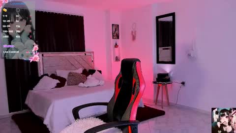 Emely Rous online show from 03-25-26, 07:58