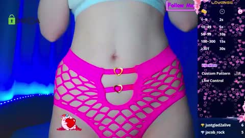 Emely online show from 03-11-26, 04:18