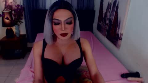 Emerald online show from 03-09-26, 06:06