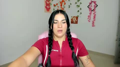 Emily  online show from 06-26-26, 04:11