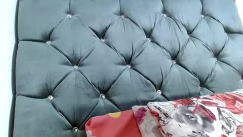 emili riders online show from 02-15-25, 08:44