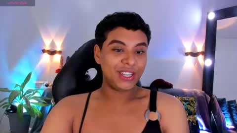 Snapshot of emili_roux chatting on 06-26-26, 11:14 Emili roux online show from 06-26-26, 11:14
