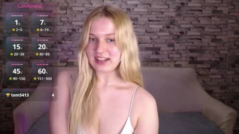 Amili online show from 04-13-26, 02:11