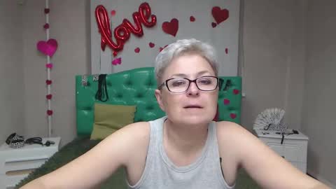 EmiliaGree online show from 10-15-25, 05:13