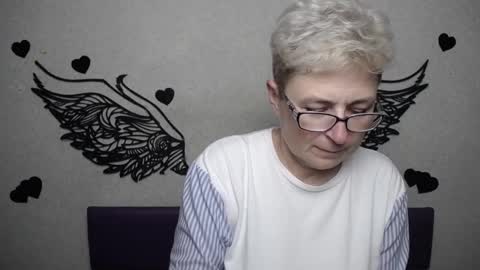 EmiliaGree online show from 11-23-25, 06:08