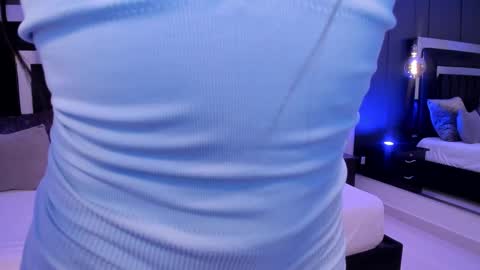 Emillie online show from 10-07-25, 10:07