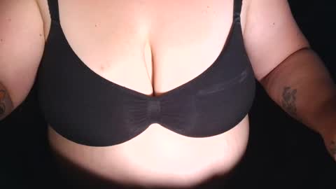 emilie foxx online show from 07-15-26, 02:28