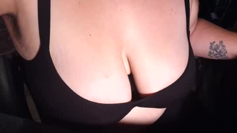 emilie foxx online show from 07-29-26, 01:59