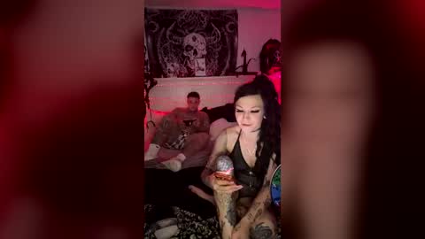 emilietreez online show from 06-19-26, 03:05