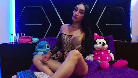 Snapshot of emillystonex chatting on 12-13-24, 02:16 emillystonex online show from 12-13-24, 02:16