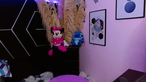 Snapshot of emillystonex chatting on 01-07-26, 05:59 emillystonex online show from 01-07-26, 05:59