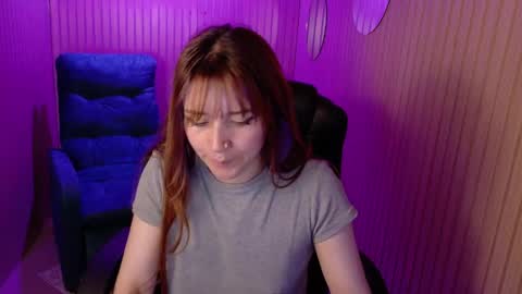  Emily Cherry  online show from 05-12-26, 02:25