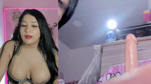 Snapshot of emily_foxxxi chatting on 04-28-26, 02:27 emily_foxxxi online show from 04-28-26, 02:27