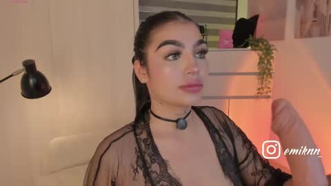 Snapshot of emily_kenner chatting on 06-05-26, 12:11 EmilyKenner Independent model online show from 06-05-26, 12:11