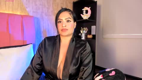 Emily  online show from 04-18-26, 07:58