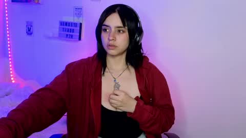 Emily Lindey online show from 04-01-26, 06:14