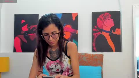 Snapshot of emily_loperaa chatting on 07-01-26, 03:01 Emily online show from 07-01-26, 03:01