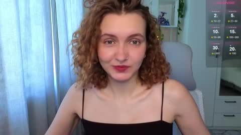 Snapshot of emily_lune chatting on 06-23-26, 02:20 Emily online show from 06-23-26, 02:20