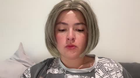 emily_morning_dew online show from 07-08-26, 04:06