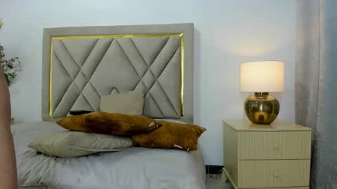 Emily online show from 03-24-26, 07:19