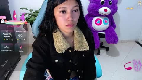       online show from 04-02-26, 03:04