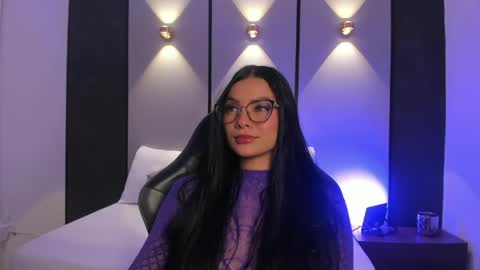 emily_tolson online show from 05-20-26, 07:53