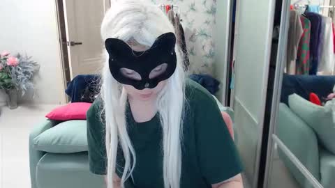 Emily online show from 02-28-26, 12:28