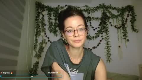 Emily Alexa online show from 06-15-26, 12:29