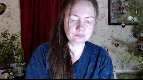 EmilyDoth online show from 02-06-26, 06:11