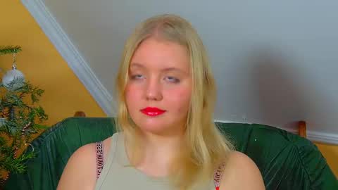 Emily online show from 12-21-25, 06:31