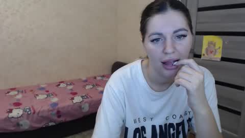 emilyfork online show from 11-22-25, 09:41