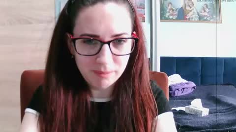 Emily online show from 05-11-26, 09:04