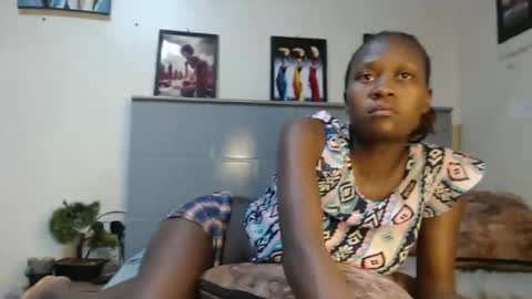 Emilly online show from 02-23-25, 09:16