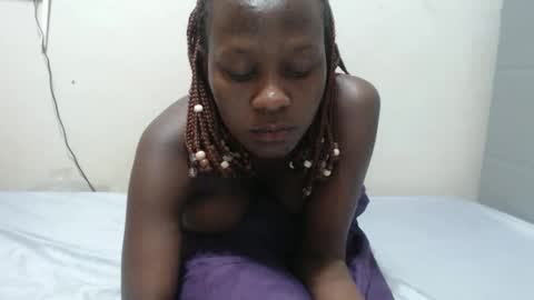 Emilly online show from 04-02-26, 10:07