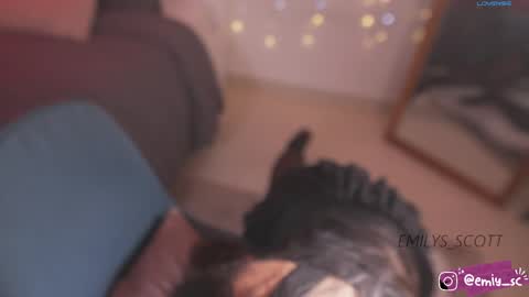 Snapshot of emilys_scott chatting on 04-03-26, 02:04 Emy online show from 04-03-26, 02:04