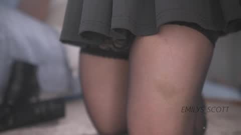Emy  online show from 05-18-26, 02:01