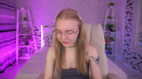  MY NAME IS Emily WELCOME EVERYONE I WILL BE HAPPY TO GIVE YOU WHAT YOU HAVE DREAMED OF FOR SO LONG online show from 06-05-26, 06:52