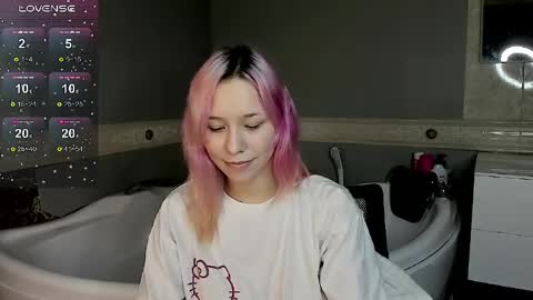 Betty online show from 04-09-26, 06:19