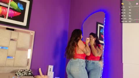 emilyy_cooperr online show from 05-20-26, 12:11