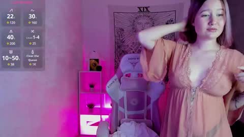 emilyy_keller online show from 02-28-25, 04:31