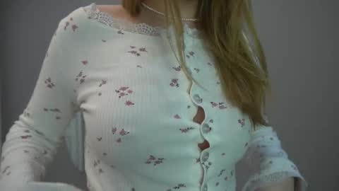 Eminent Eva online show from 01-05-26, 06:11