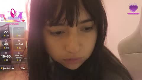 emma online show from 06-18-26, 07:07
