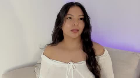 emma online show from 04-12-26, 12:10