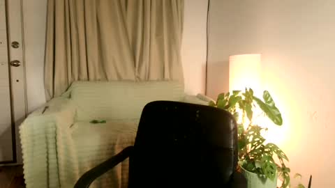 emma______1996 online show from 07-09-26, 05:44