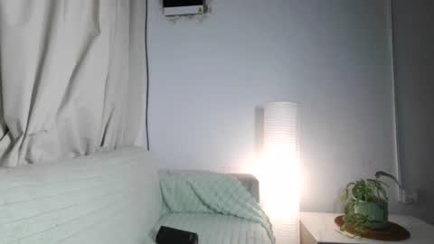 emma______1996 online show from 07-19-26, 08:07