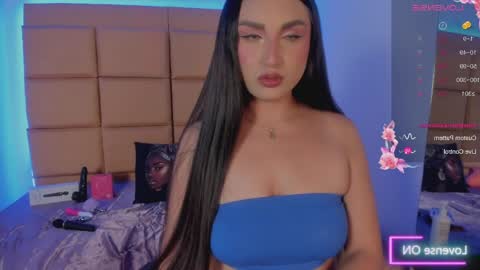 Snapshot of emma__js_ chatting on 06-05-26, 08:14 emma__js_ online show from 06-05-26, 08:14
