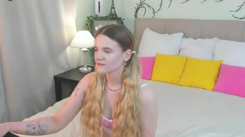 emma__peach online show from 05-16-26, 10:36