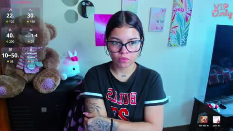 emma_boo_ online show from 05-27-26, 02:58